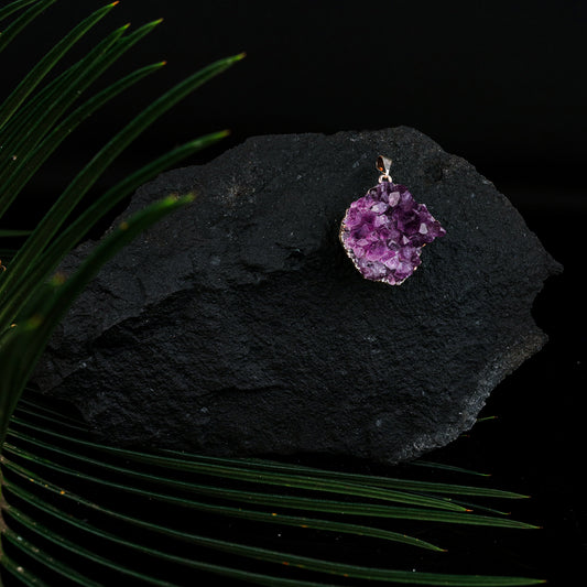 Natural Amethyst Pendant  GA-192